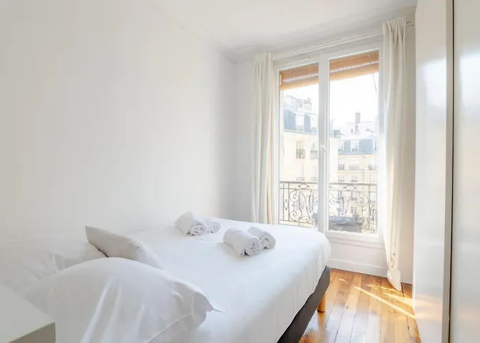 Apartment Steps From Montmartre Daire *